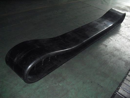 470x152.4x56 মসৃণ বা খোদাই করা প্যাটার্ন PF6110 রাবার ট্র্যাক 52 লিঙ্ক সহ অ্যাসফাল্ট প্যাভারের অংশ