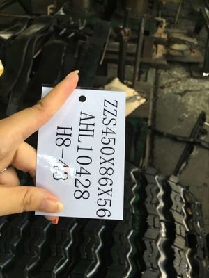 ZZS450X86X55/56 জিগজ্যাগ প্যাটার্ন স্কিড স্টিয়ার লোডার রাবার ট্র্যাক