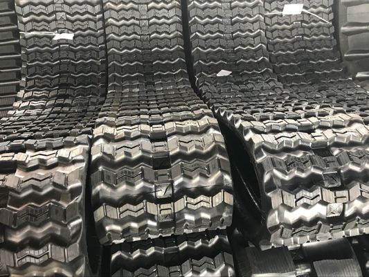 320x86x55/400x86x55/450x86x55 জিগজ্যাগ প্যাটার্ন স্কিড স্টিয়ার লোডার রাবার ট্র্যাক
