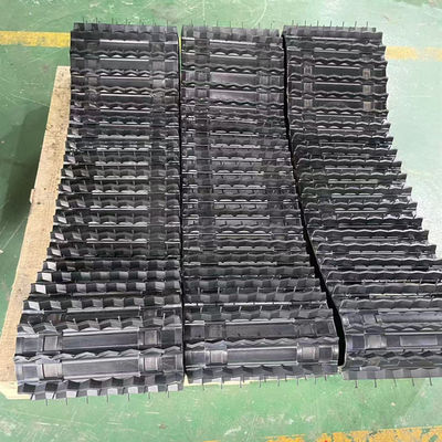 স্নোমোবাইল ট্র্যাক পোোলারিস, আর্কটিক ক্যাট, স্কি-ডু-এর জন্য